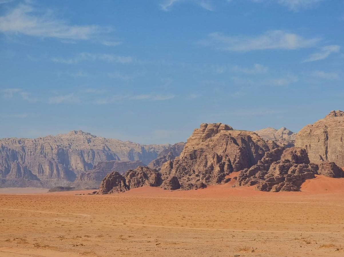 Desert Knights Camp Hotel Wadi Rum Exterior photo