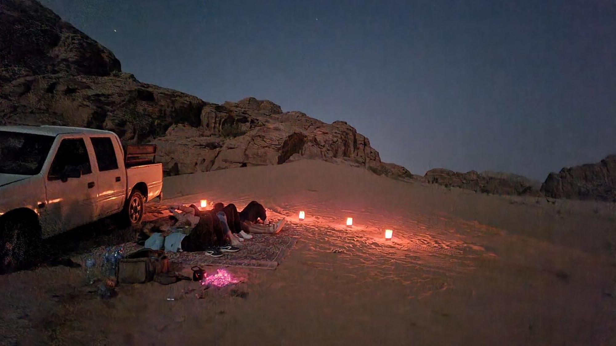 Desert Knights Camp Hotel Wadi Rum Exterior photo